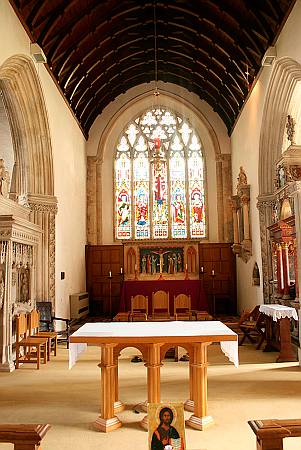 Colyton - The chancel